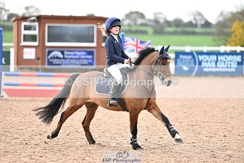 241117X-090627-03130 - Cls 05s A&B Pony Brit Nov & 80 Open