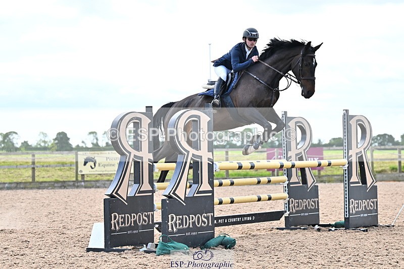 240608A-124220-02354 - Cls 4 Snr Newcomers and 1.10m Open