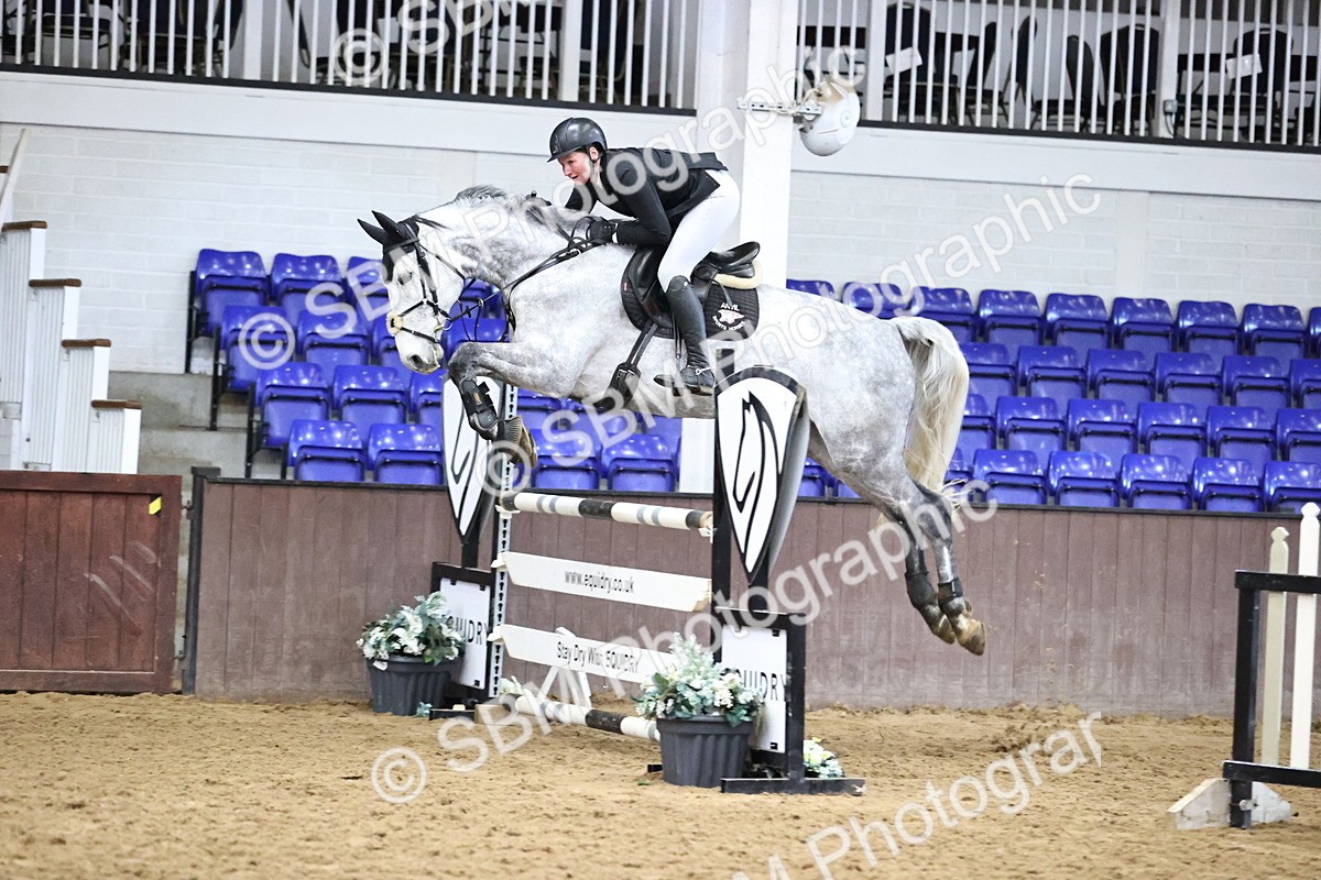 SBM_005578 - Class 17 - Senior Newcomers 1.10m