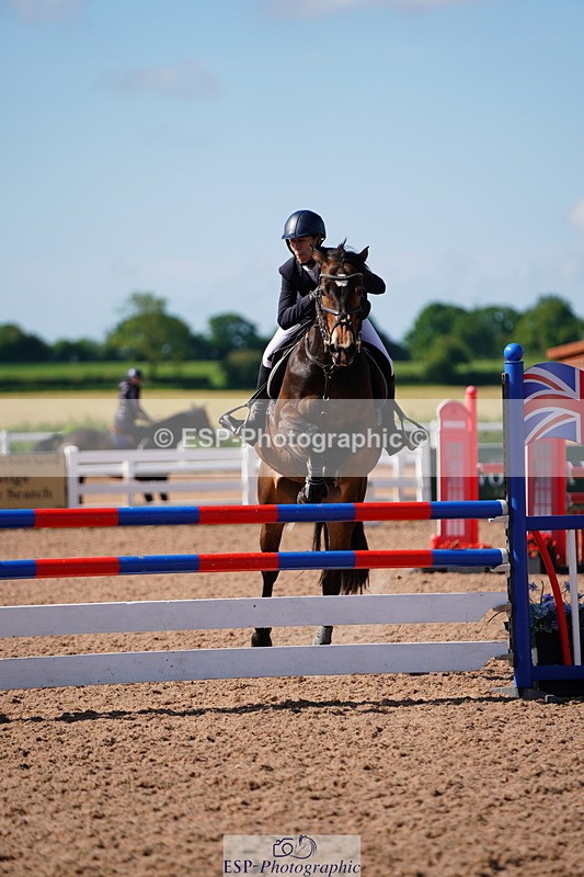 240525A-090912-05010 - Cls 13 Snr 1.05m and 1.10m