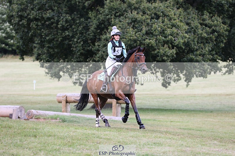 240825X-171551-37889 - 80cm XC 16.30 to 17.30