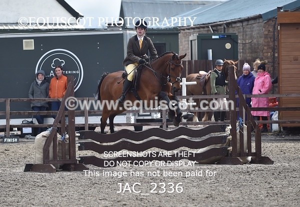 JAC_2336 - CLASS 3 Intermediate Working Hunter