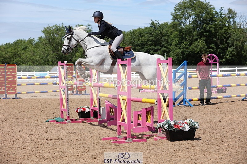 240629A-141932-06790 - Cls 19 Foxhunter and 1.10m Open