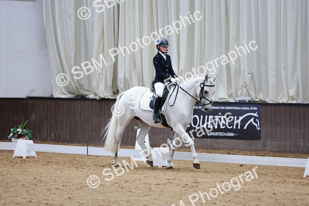 SBM_008393 - Class 6b - Novice 6 - 9.28-10.41