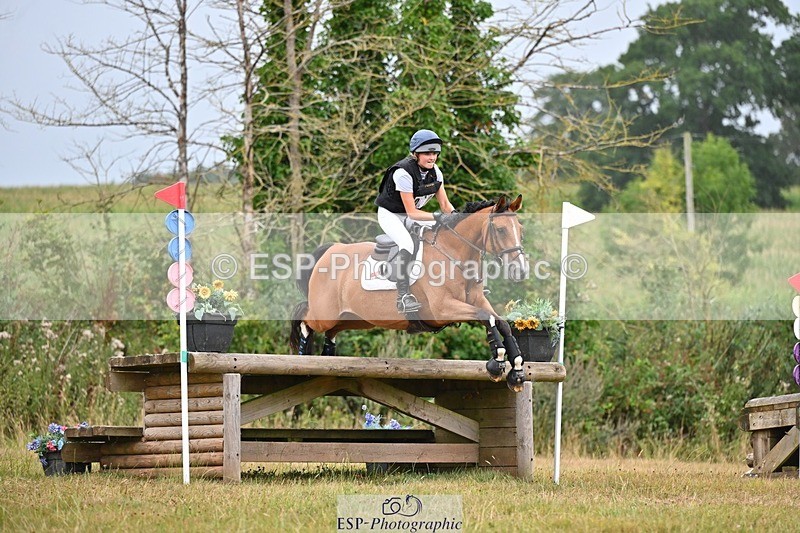 250803A-125603-13541 - N-609-Sarah.Marshall-NEW.KIDZ.VAN.HET.EELSHOF