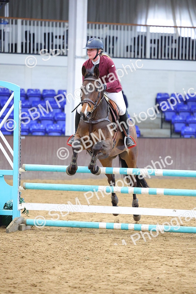 SBM_009756 - Class 20 - Senior British Novice/ 90cm Open - First Round (0.90m)