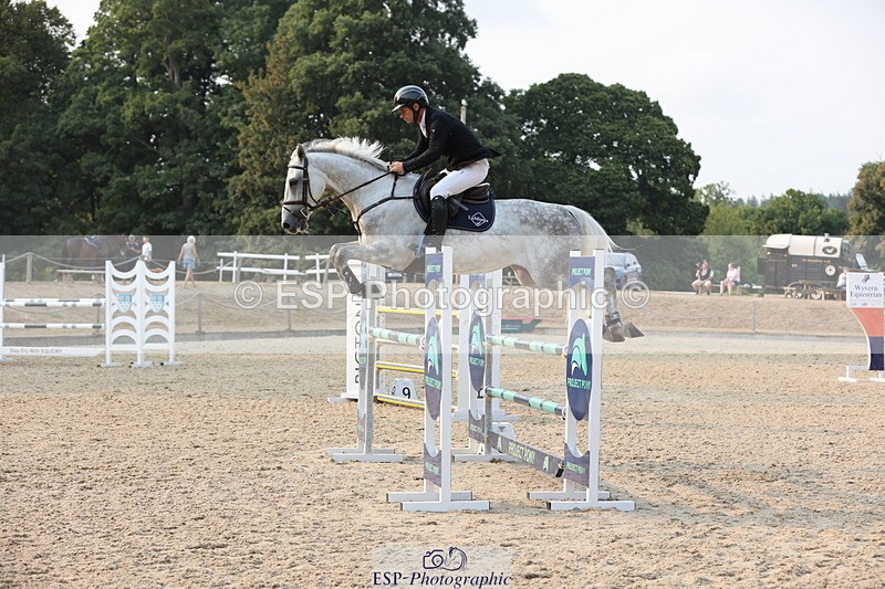 250816A-175242-03184 - Cls 11 Snr Foxhunter