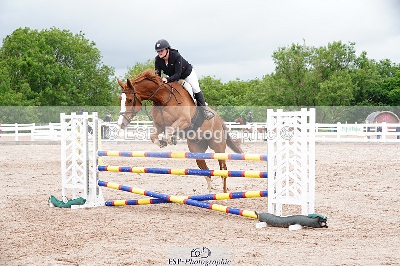 250524-114258-06422 - Cls 21 A&B Snr Disco & 1.00m Open