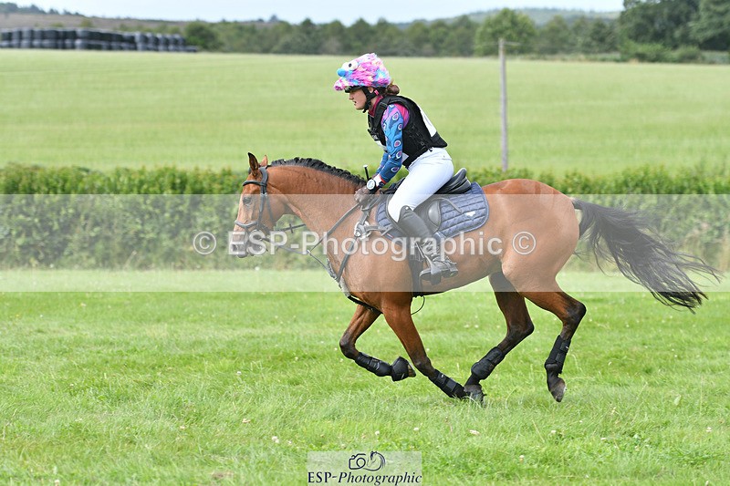 240804-151434-17570 - 601-Tichy_Sanders-UBERTON_VAN_HET_DALHOF