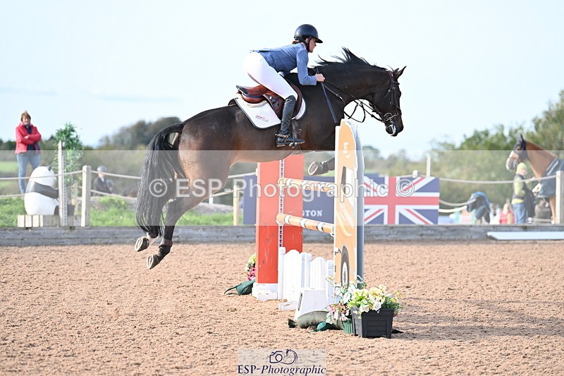 231015A-152612-09024 - Cls 32 National 1.30 & 1.40m Open