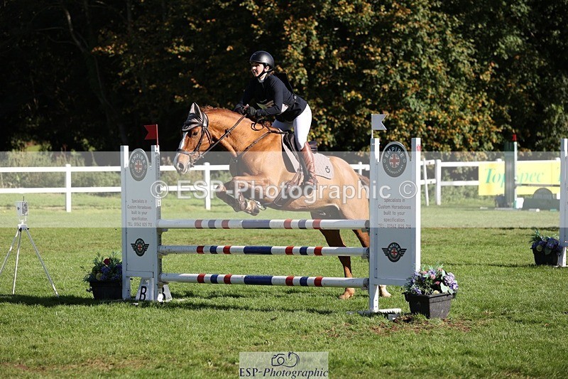 231022-124057-27279 - 407-UNNAMED.(809948)-Lucy.Strong-TrotUp+SJ