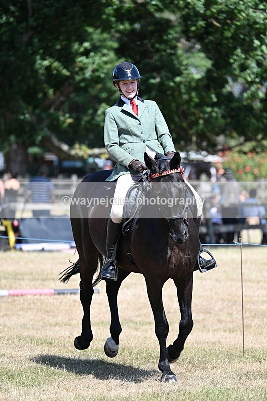 WJ7_3613 - Class 8 Ridden Veterans