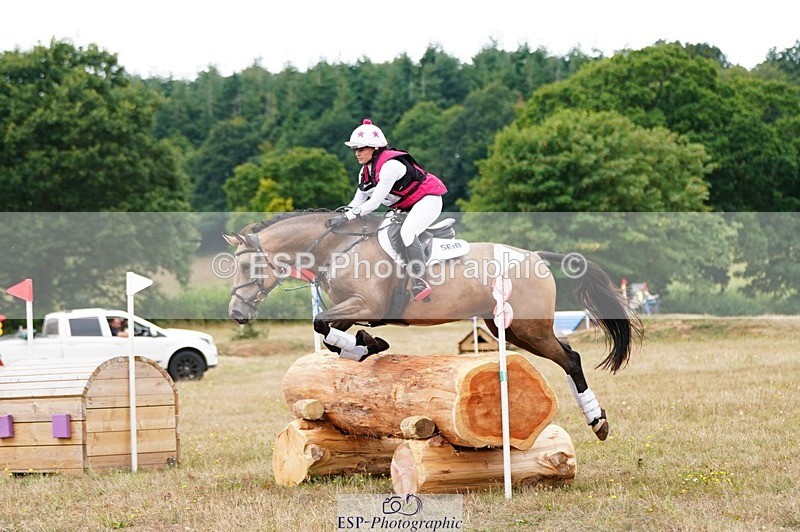 250803A-120400-11628 - K-477-Emily.Dobson-SILVERLININGS.APHRODITE