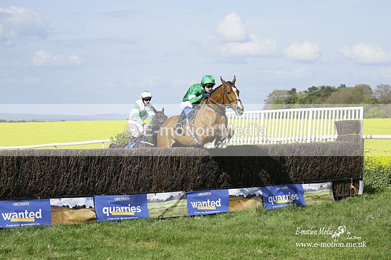 PtP 180422 257 - Old Berkshire PtP Lockinge 18/04/22