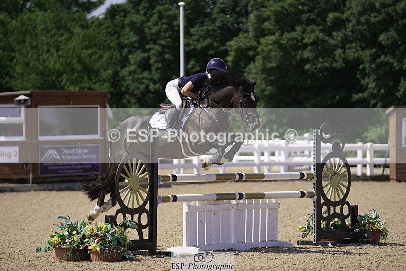 230625A-113218-03690 - Cls 3 Pony Bright Star and 148cm