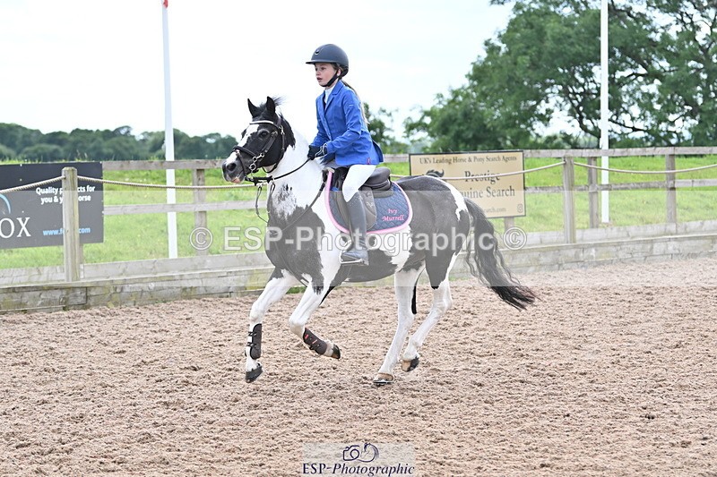 240628A-162636-01471 - Cls 5 Stepping Stones 128cm + 138cm