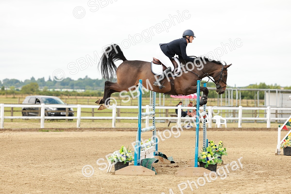 SBM_017279 - Class 21 - Senior Newcomers Championship 2d Rd