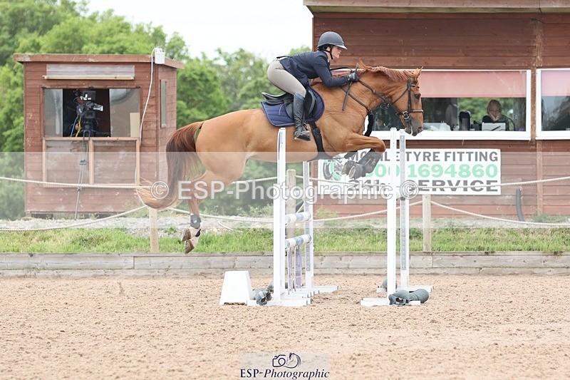 250524-130141-04889 - Cls 15 Snr Fox 1st Rnd