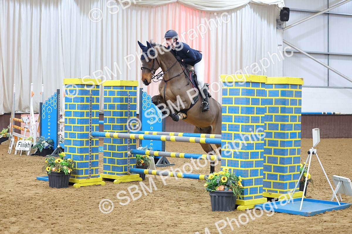 SBM_008568 - Class 21 - Nupafeed Supplements Senior Discovery/ 1m Open - First Round (1.00m)