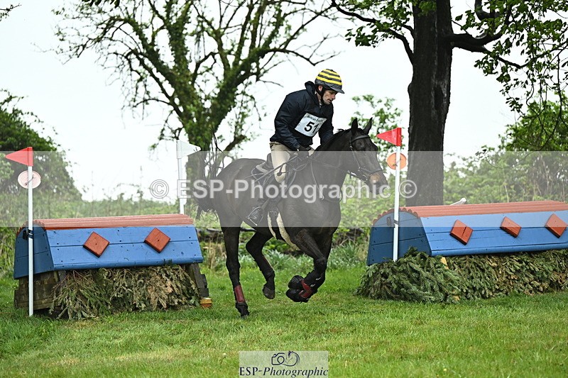 250418-102708-01432 - 051-Alex.Jupp-CARRY.ON.REGARDLESS