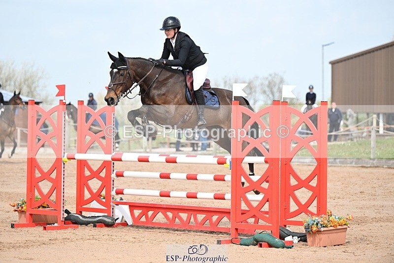 250425-110924-08811 - Cls 14 - 1 Star Bronze Tour