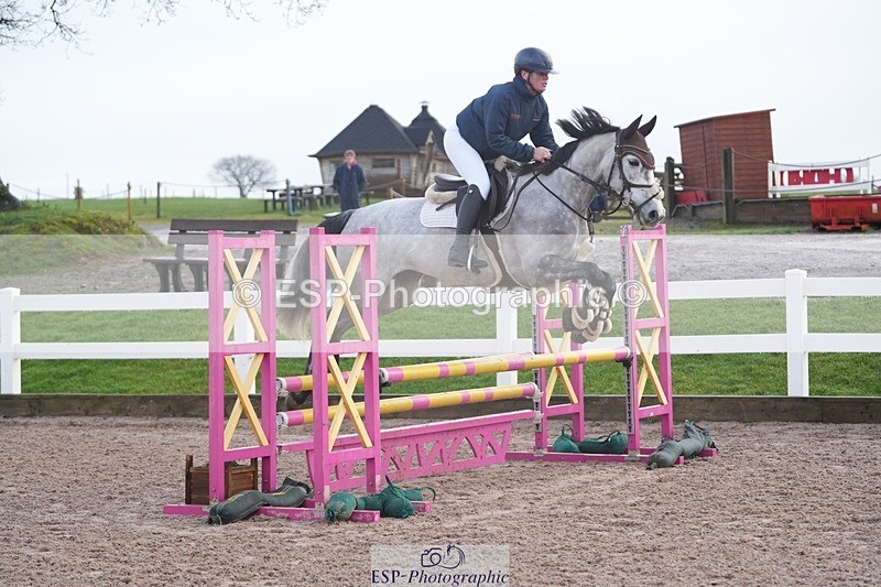 260201-095350-02918 - Cls 16 British Novice and 90cm