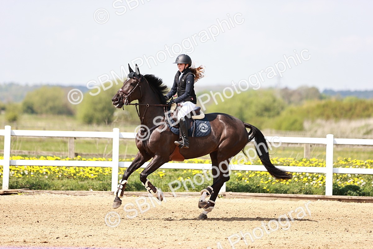  - Class 23 - Senior 1.05m