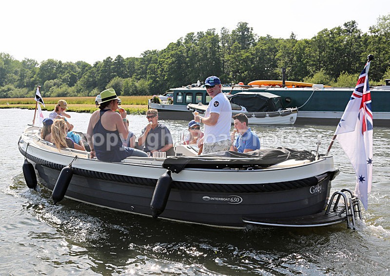 130706 GREY SEAL WT7A2239 - HENLEY ROYAL REGATTA - Saturday 6th July 2013