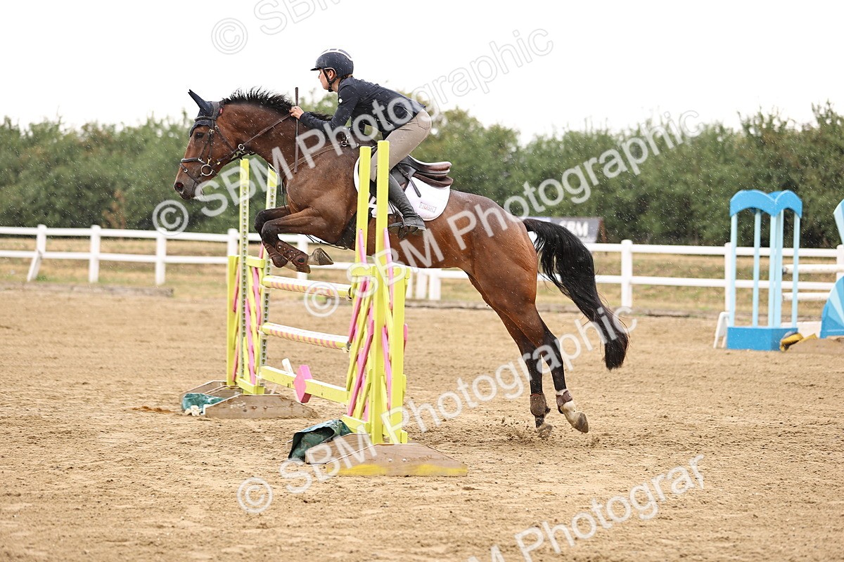 SBM_026584 - Class 12 - Amateur Championship Qualifier 1.05m