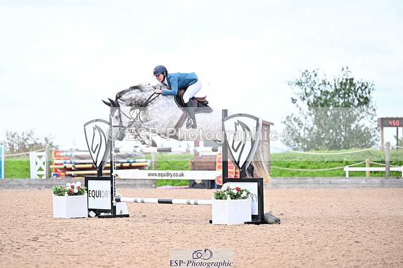 240726A-135052-01526 - Cls 3 Snr Foxhunter
