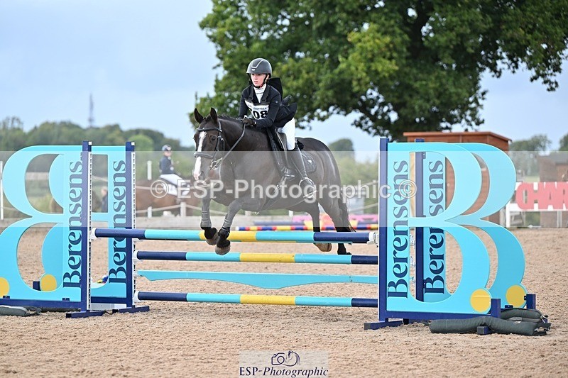 250831-135058-10153 - O-708-Jess.Coombes
