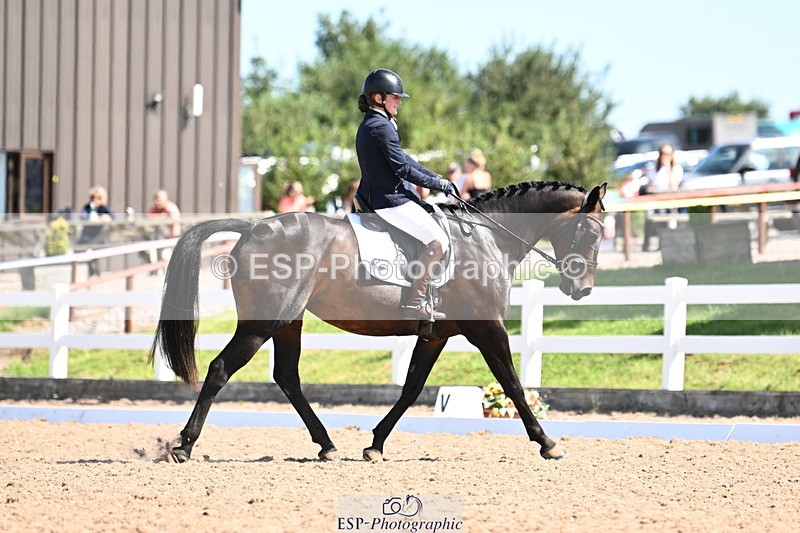 240816A-114039-04091 - 249-Georgina.Young-Minuet1v