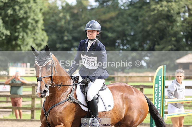 240804-170811-17257 - 755-Amber_Williams-THE_EMERALD_LILY