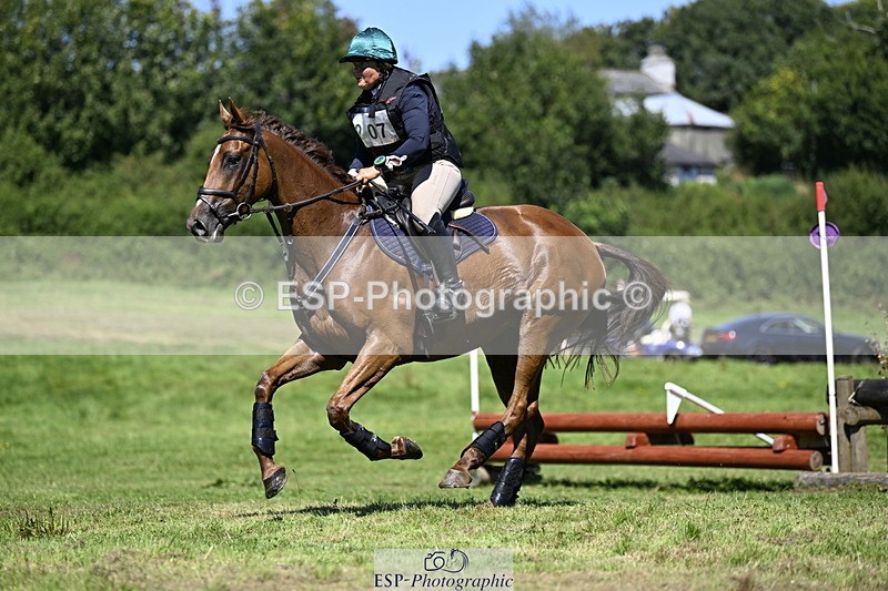 240811A-142614-04551 - 207-