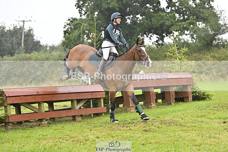 240901A-154249-10383 - 566-Laura.Keam-DIAMOND.CRUISE.ON