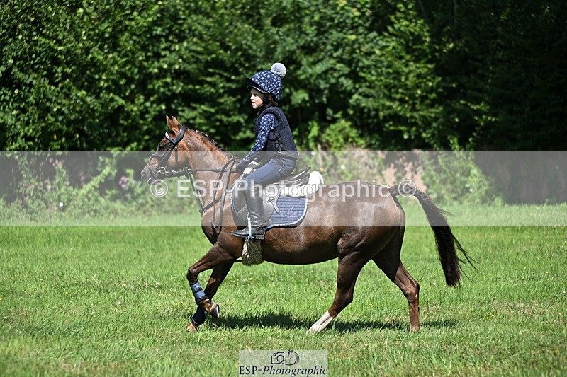 240729B-141959-02712 - Abbie's Group XC