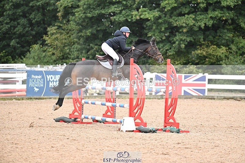 250917-130728-00580 - Cls 4 Newcomers and 1.10m Open