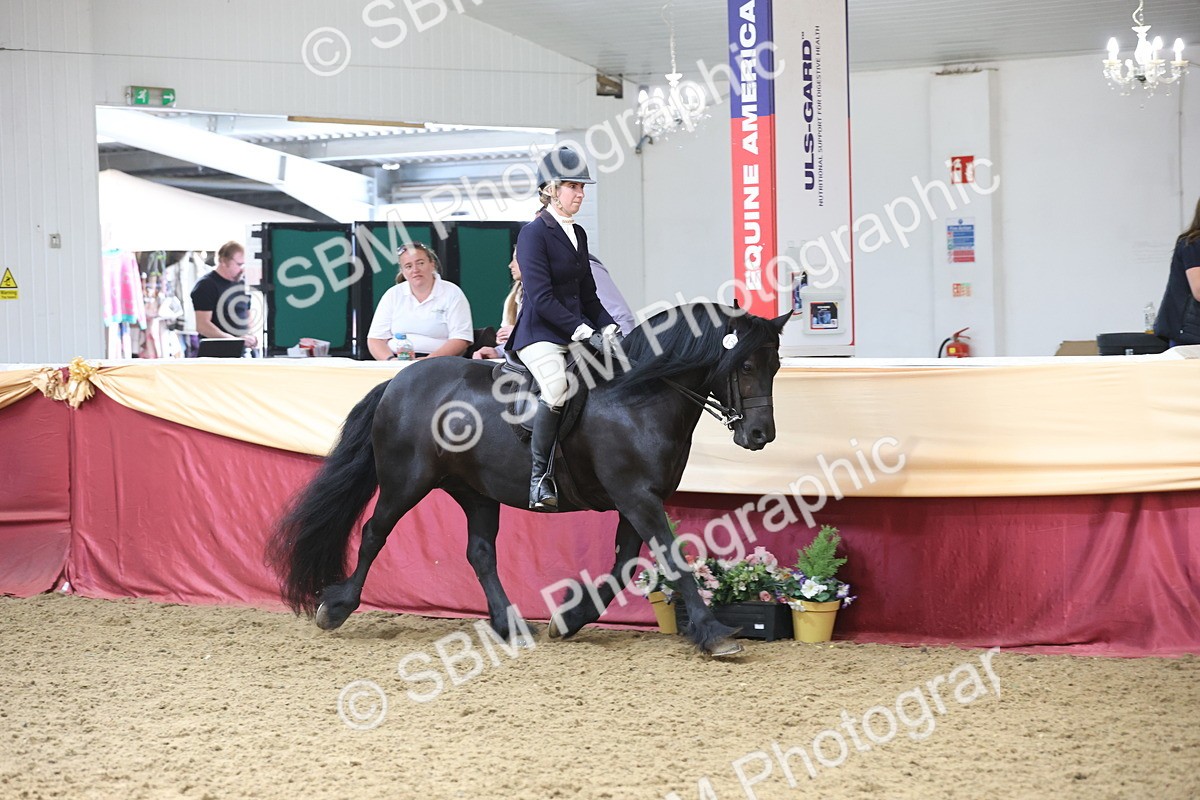 SBM_23830 - class 906 - Supreme Final - Ridden Pre Vet