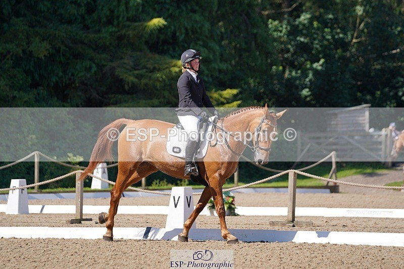 240719-102818-00557 - 204-Alana_Shapland-Forever_autumn_DS