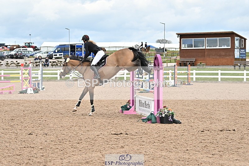 240418A-152535-04042 - Cls 17, 1 Star Silver Tour 1.20m