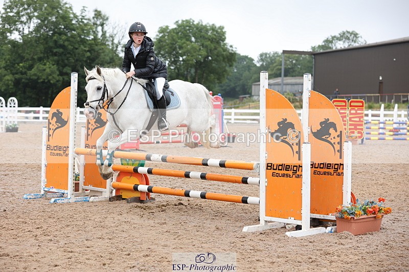 240630A-101749-11807 - Cls 30 British Novice and 80cm Open