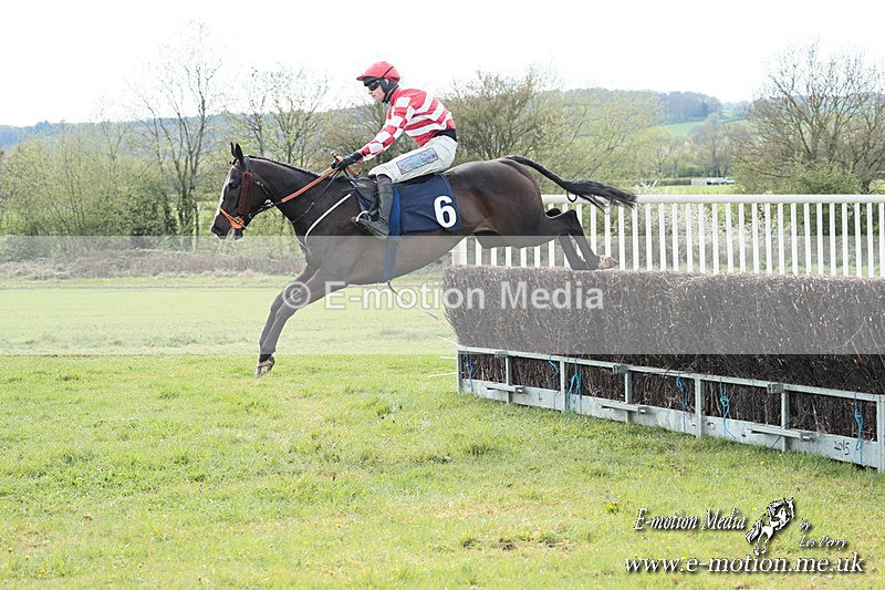 PtP 210425  880 - Paxford Races Easter Monday 21/04/25