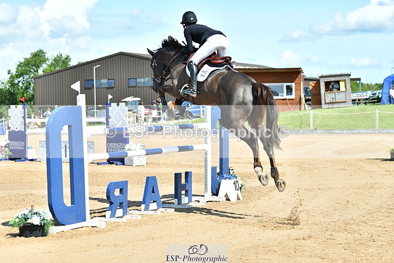 230720A-104014-01929 - Cls 5, 2 Star Medium 1.35m