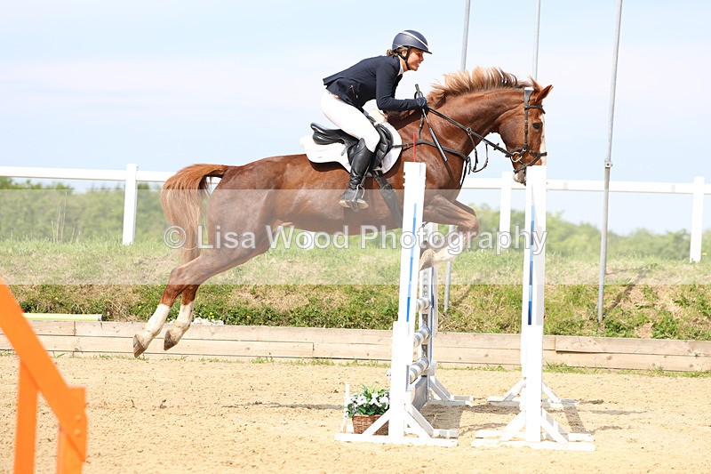 3E7A8794 - Class 4: Senior British Novice/90cm open