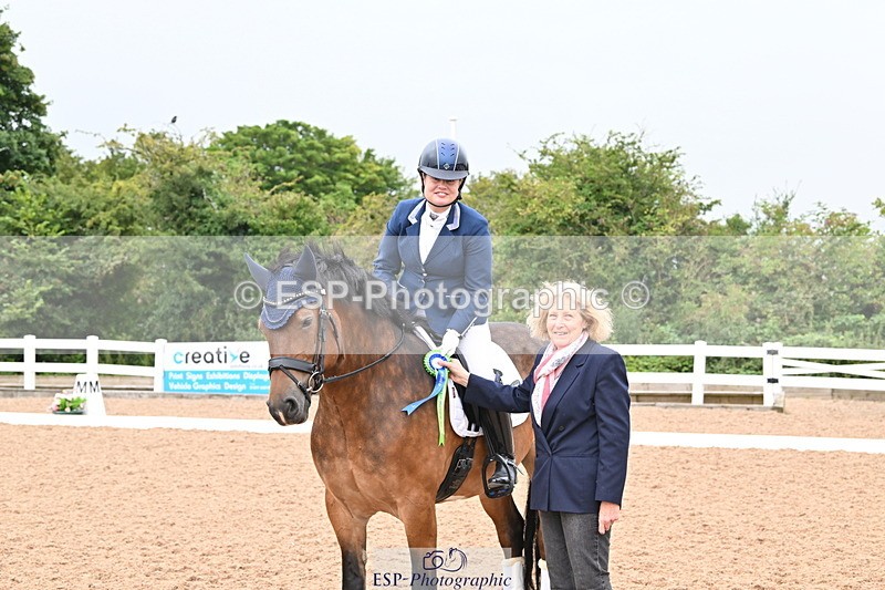 240815A-130422-01071 - Cls 7-P Freestyle Medium Bronze