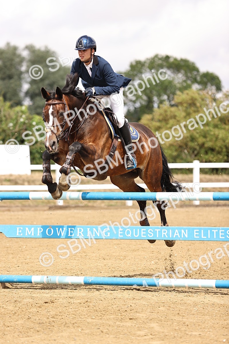 SBM_026756 - Class 13 - Senior Newcomers - 1.10m