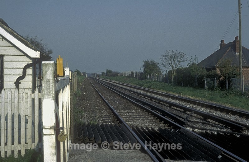 May 1993 - Stoke No. 32 Level Crossing, East Stoke, Dorset