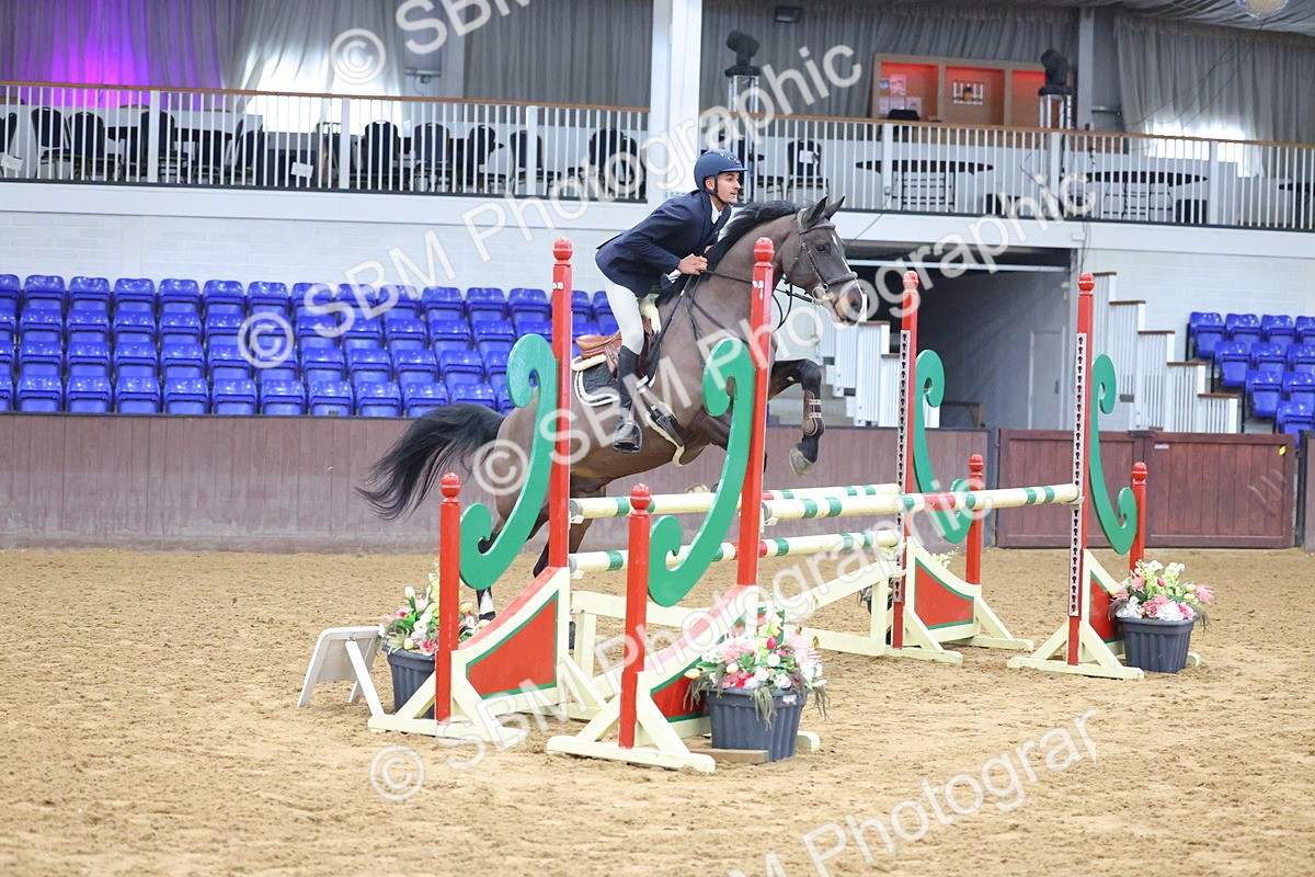 SBM_008303 - Class 21 - Nupafeed Supplements Senior Discovery/ 1m Open - First Round (1.00m)