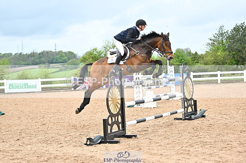 240501A-140942-00982 - Cls 8 Snr Foxhunter and 1.20m Open