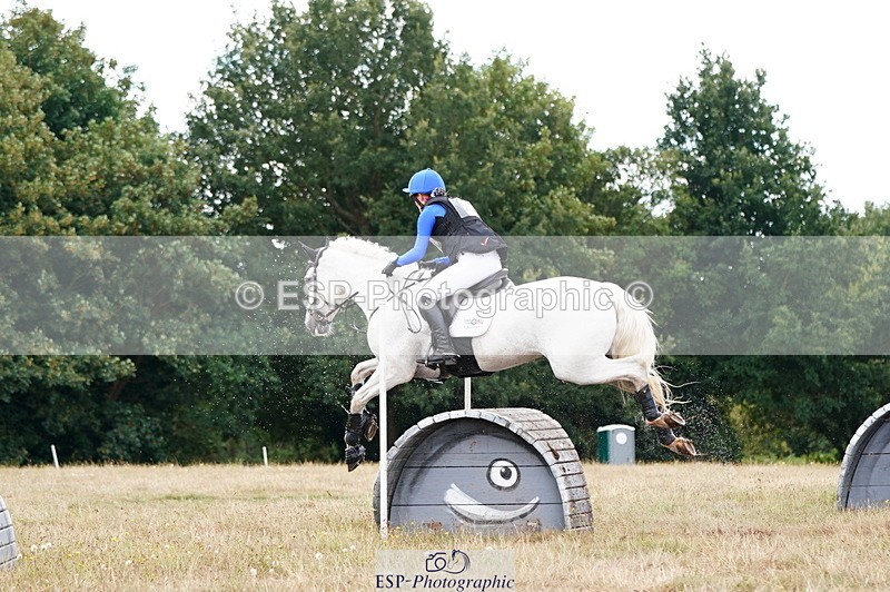 250802A-124630-04133 - A-029-Jessica.Saunders-RATHLEE.OG